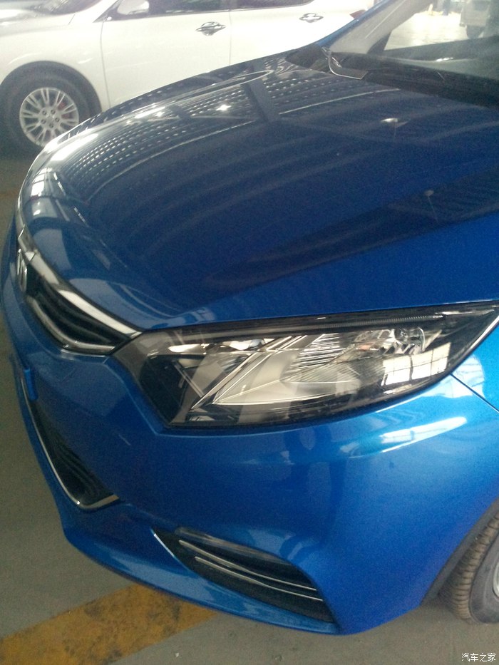 闪电蓝xt提车加小跑