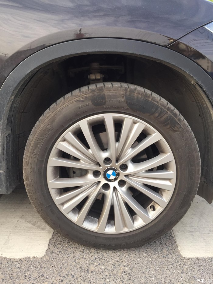 【图】x5轮胎的牌子_宝马x5论坛_汽车之家论坛