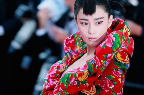 美丑只在一念之间张馨予东北大棉袄的魅力无可阻挡