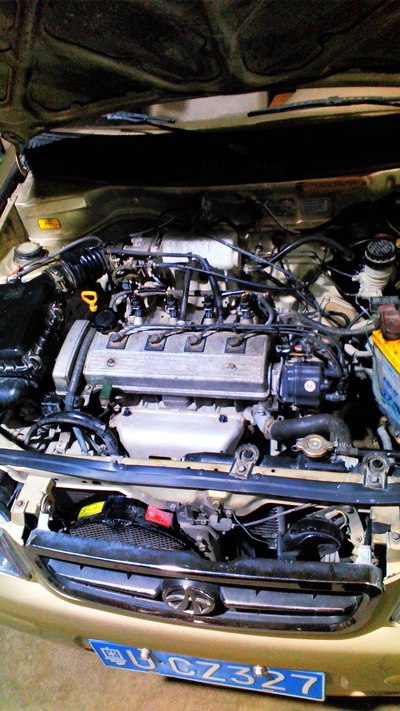 一睹"十岁" 1.3夏利风采