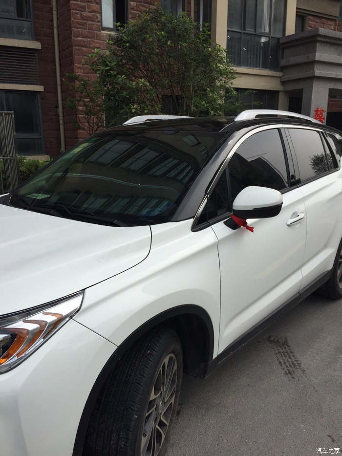 刚贴的黑顶不错吧