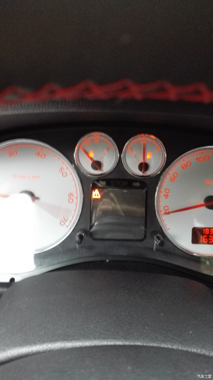 1119 | 回复: 23 标致307论坛 307显示:发动机故障,请停车维修!