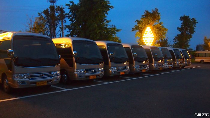 凌渡我见过最牛的车牌集齐一套召唤神龙