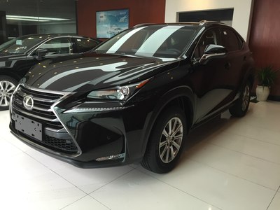 nx200 锋尚版 星光黑内暗红 提车了_雷克萨斯nx论坛_手机汽车之家