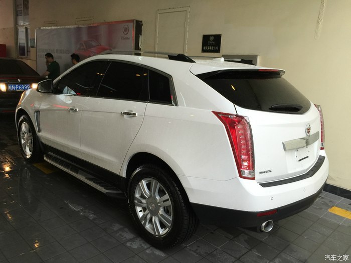 【图】srx白色精英提车作业,多图求精!_凯迪拉克srx论坛_汽车之家论坛