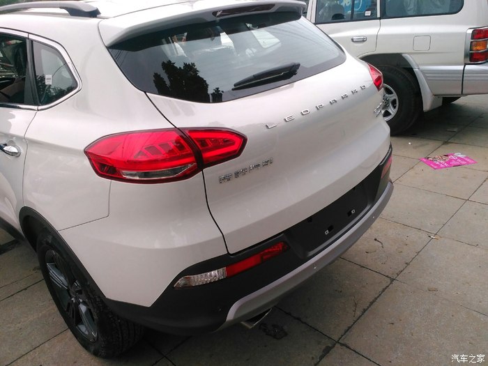 传祺gs4和猎豹cs10实车对比照片谁有