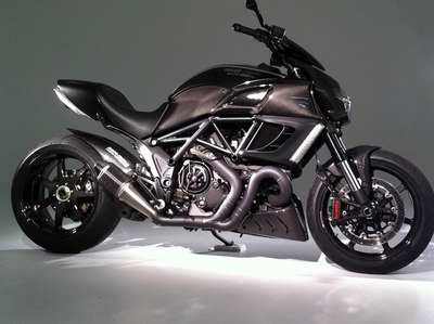 08.德国arrow碳纤维排气管(尾段),代购的价格约7300元!