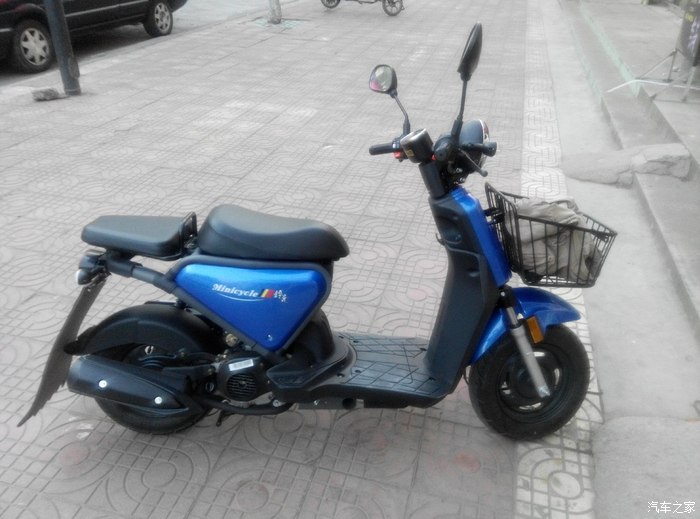 踏板作业轻骑铃鹿简约复古车小大不同