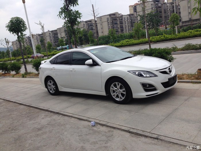 白色睿翼轿跑已入手