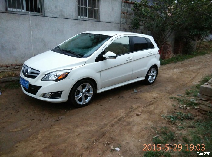 1730 | 回复: 38 绅宝d20(北汽e系列)论坛 e130有换205/45r16轮毂的吗