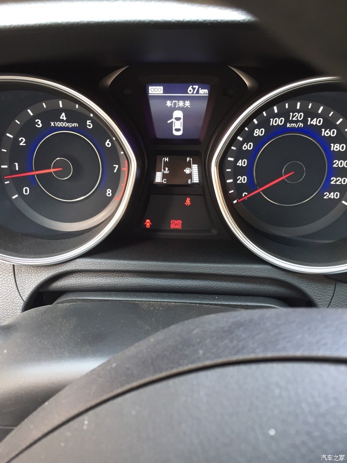 这个指示灯正常吗?