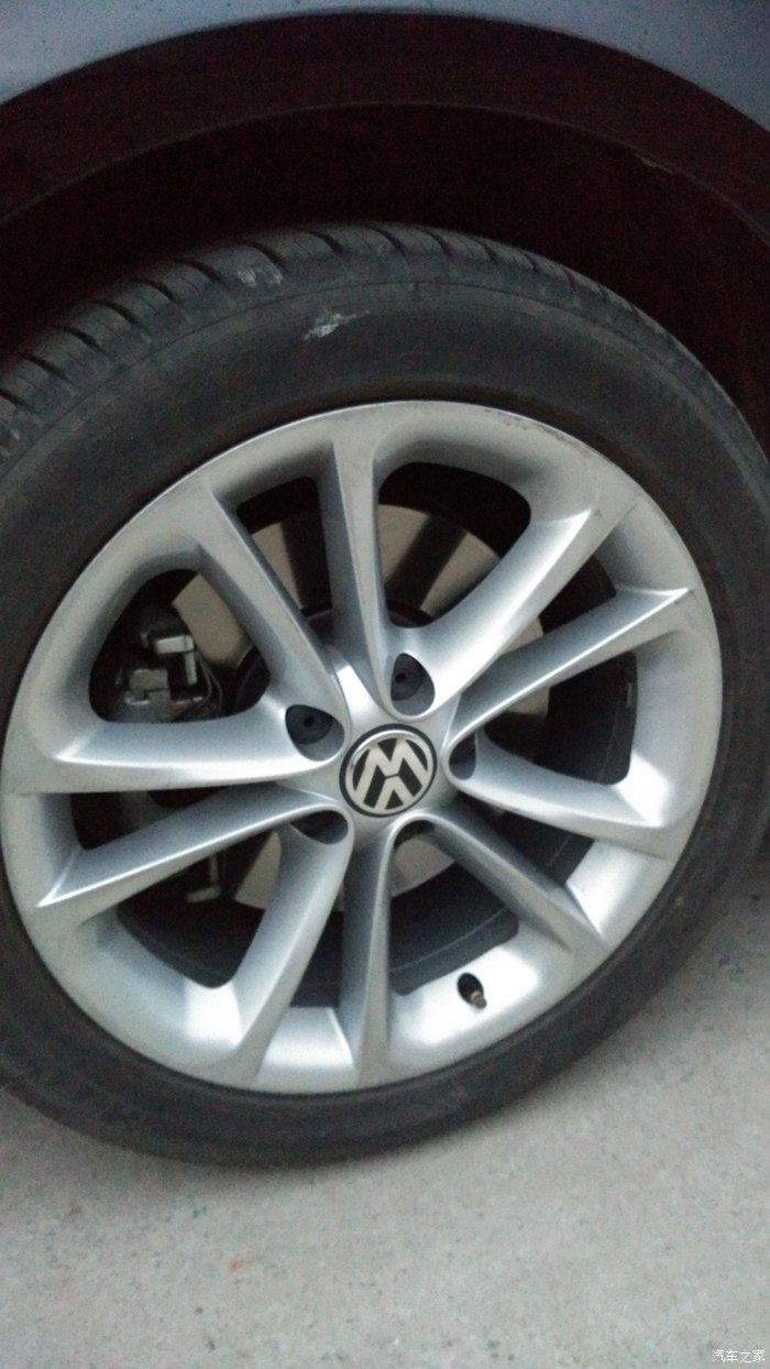 【图】235/45r17轮胎轮毂问题_迈腾论坛_汽车之家论坛