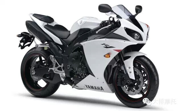 yamaha r1的发展史!