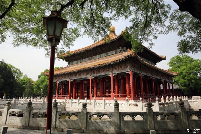 封建社会的最高学府 国子监