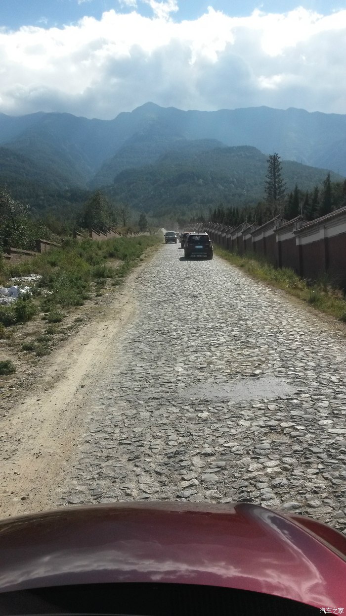 老虎与孔雀的结合,力与美的碰撞--记东风景逸xv试驾记