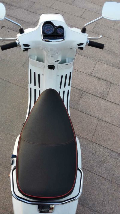 端午傍晚短途出行,看尽vespa s 150 --外观篇_摩托车论坛_手机汽车之