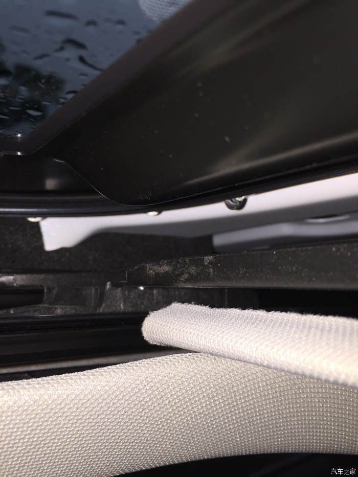 天窗漏水4儿子说天窗里有排水管求高手正解