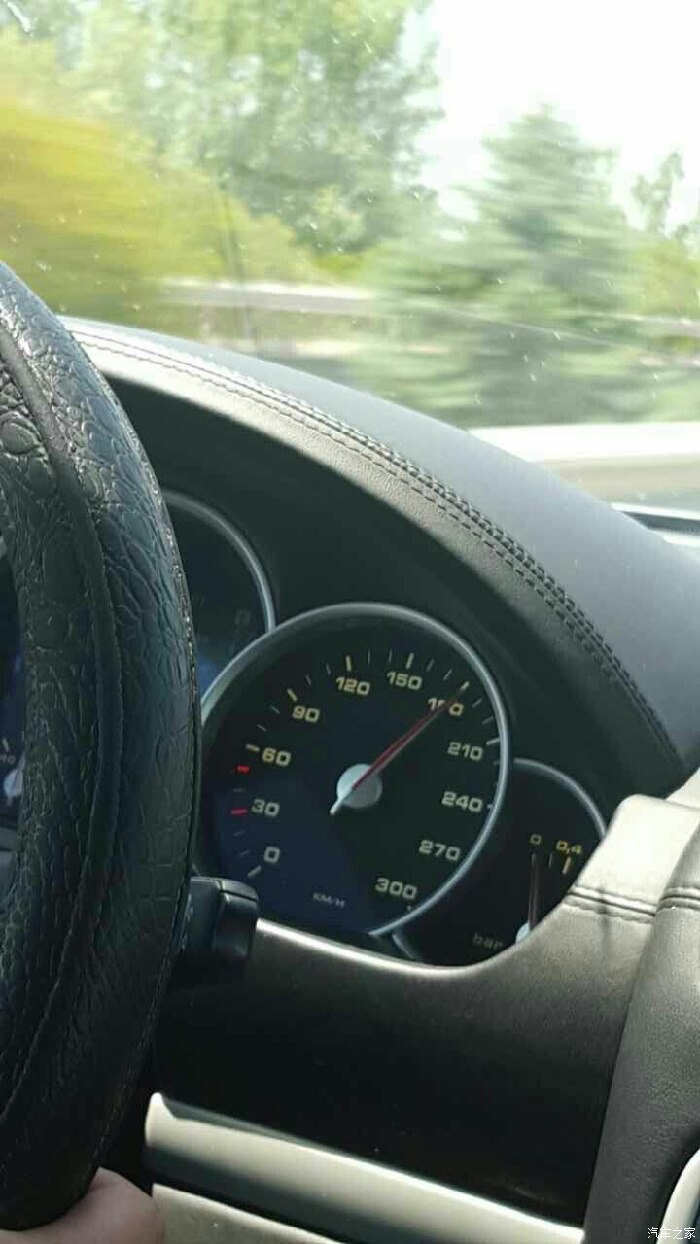 猜猜车,,,,300表底