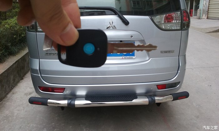 君阁改装之3加装前后保险杠