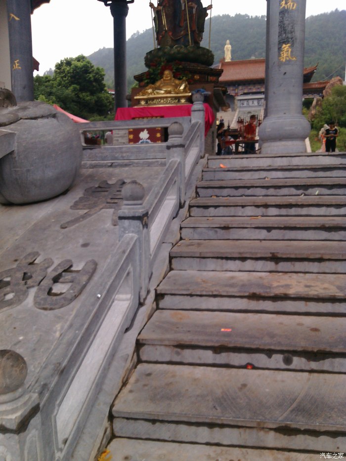 南康小伙带你一起走进南康最美公园南山生佛寺